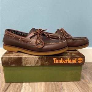 MEN'S 2-EYE BOAT SHOES
